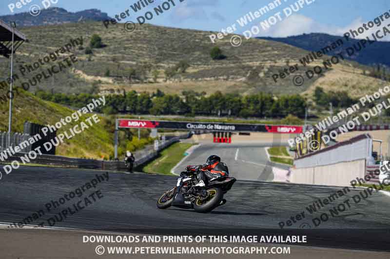 Circuito de Navarra;Spain;event digital images;motorbikes;no limits;peter wileman photography;trackday;trackday digital images